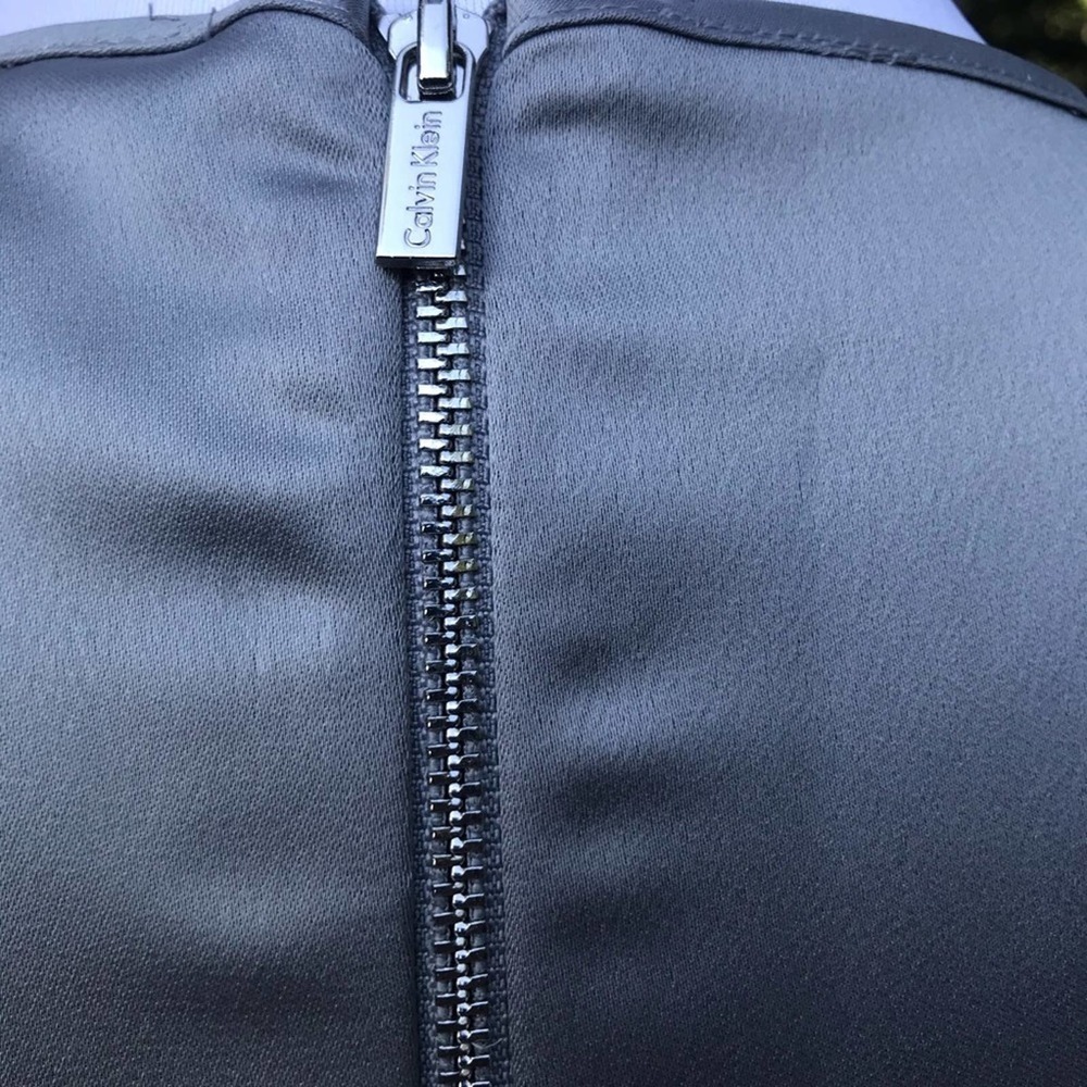 Calvin Klein pewter/silver Sleeveless Blouse - M - Picture 6 of 12